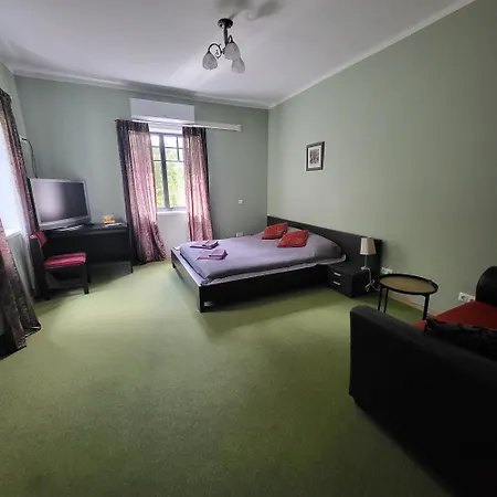 Goodwin Bed & Breakfast Haademeeste